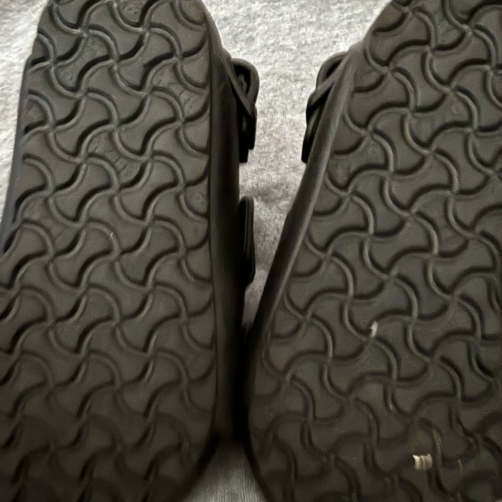 Birkenstock Kids Black Sandals - Picture 4 of 5